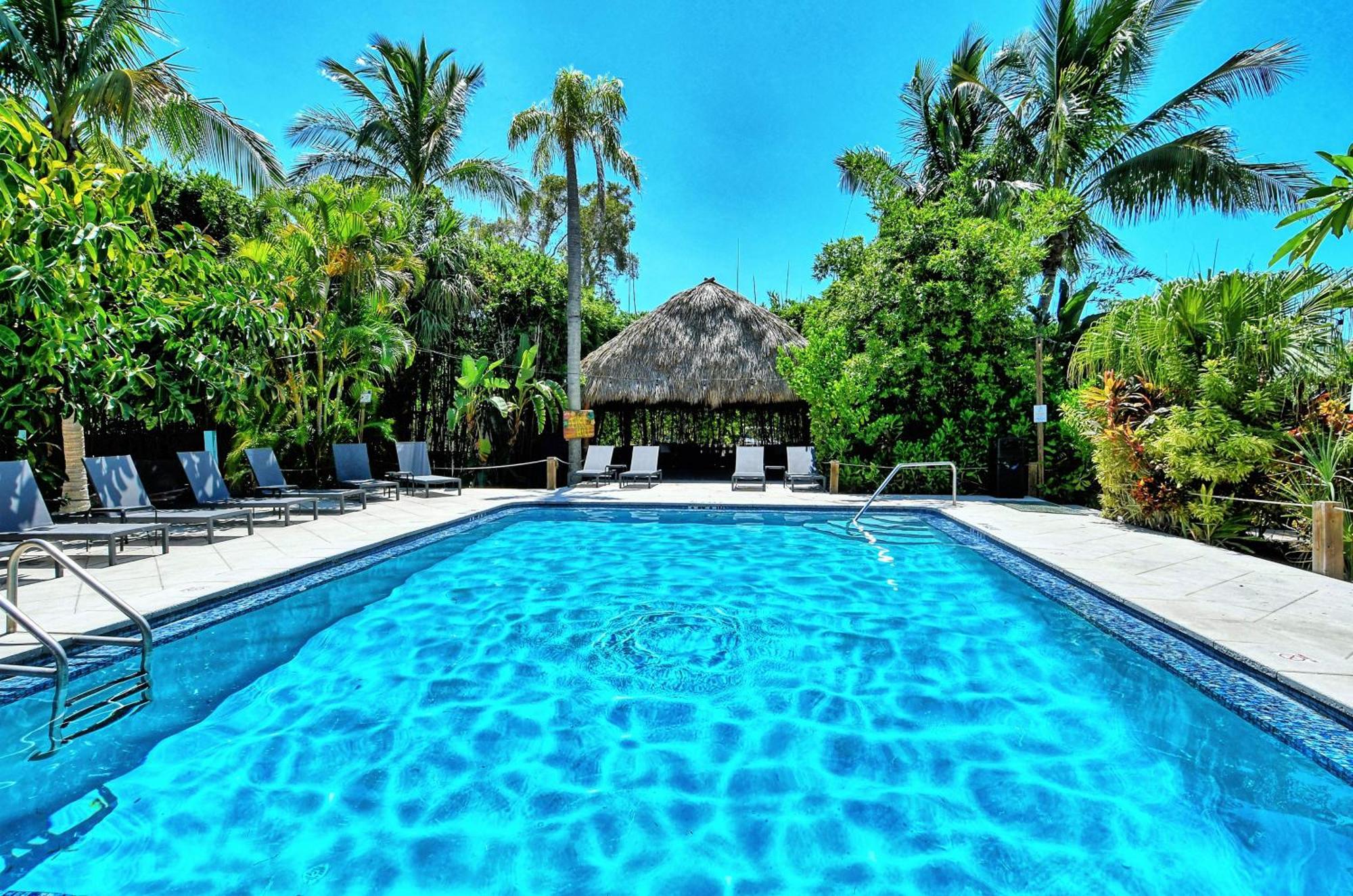Siesta Key Palms Resort Point O'Rocks Экстерьер фото