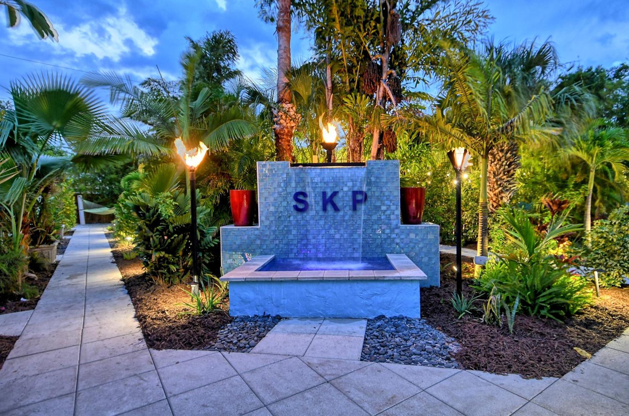 Siesta Key Palms Resort Point O'Rocks Экстерьер фото
