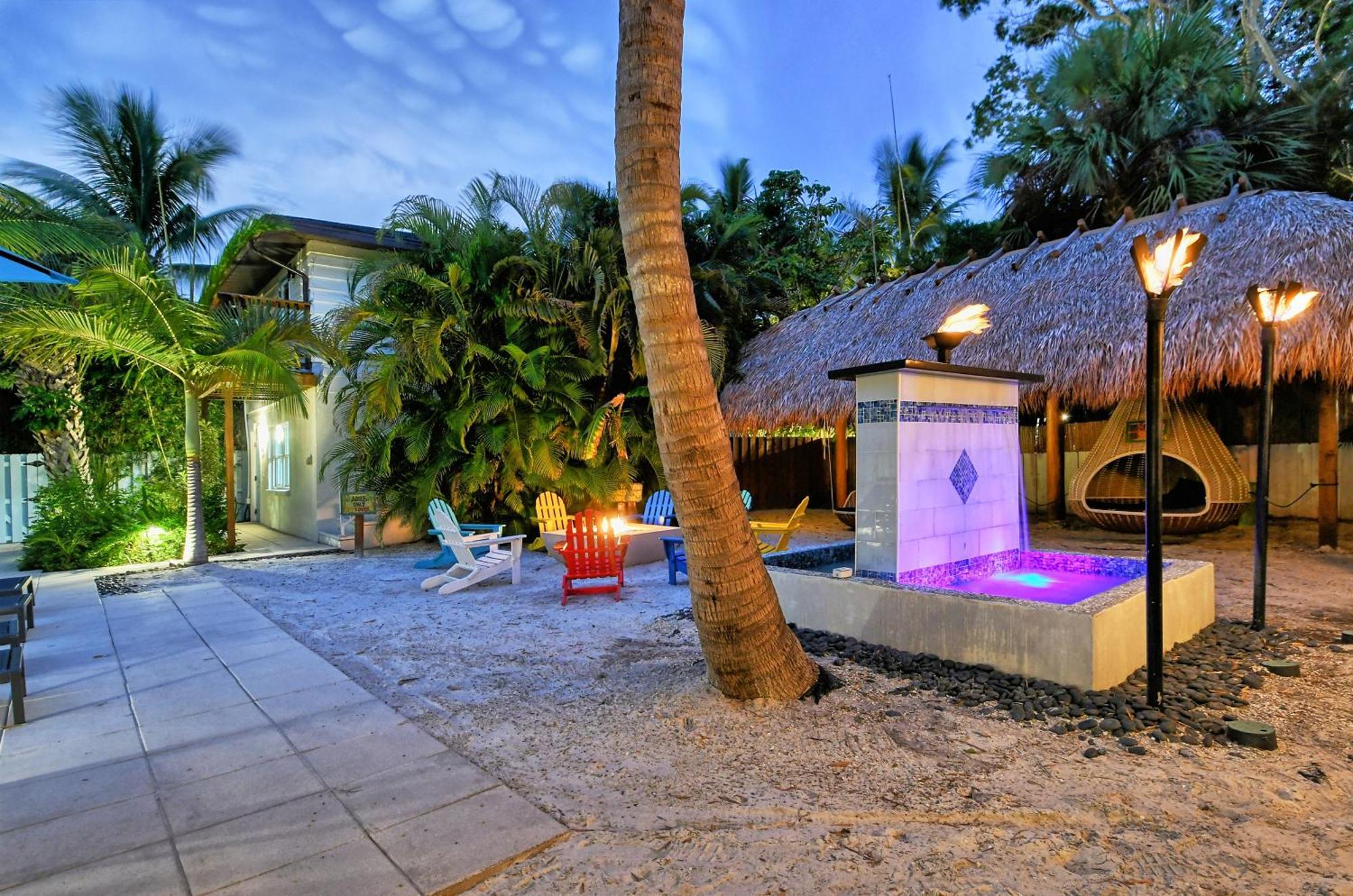 Siesta Key Palms Resort Point O'Rocks Экстерьер фото