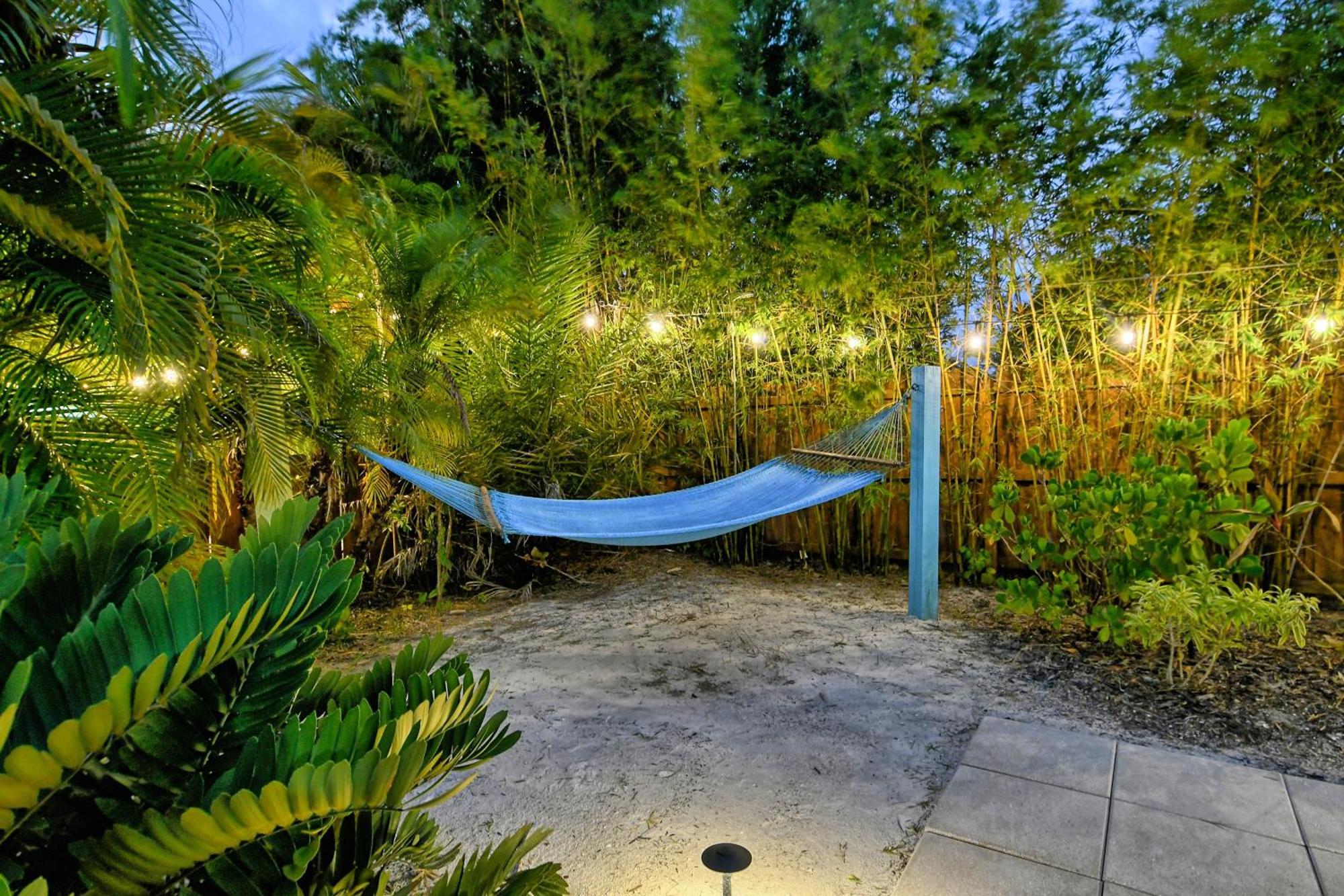 Siesta Key Palms Resort Point O'Rocks Экстерьер фото