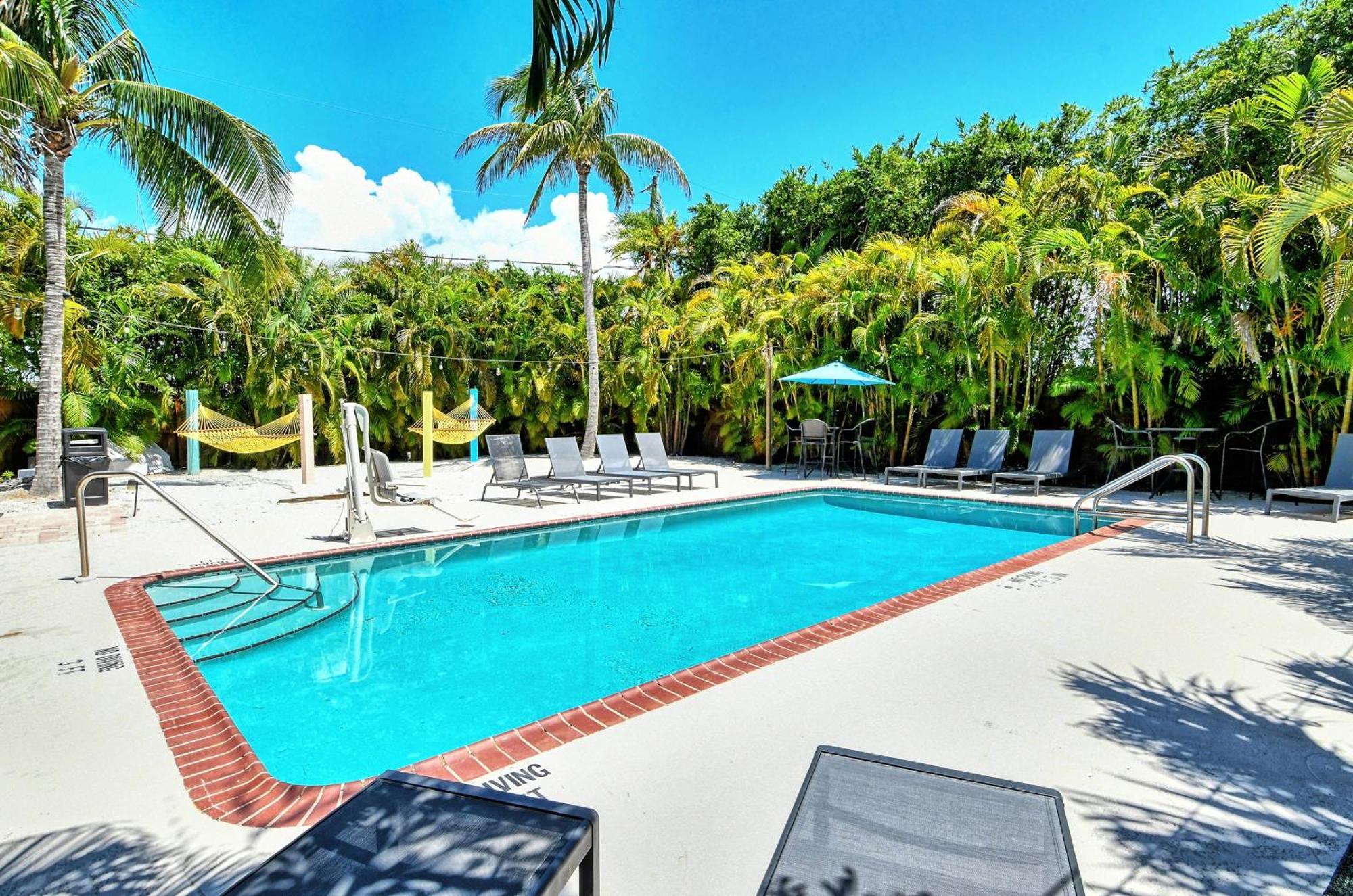 Siesta Key Palms Resort Point O'Rocks Экстерьер фото